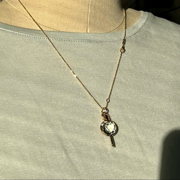 Prasiolite 18K watch key on 18" 18K YG chain - Picture 5 of 8